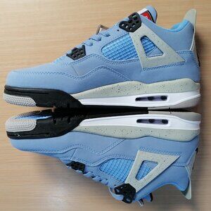 Jordan 4 UNC